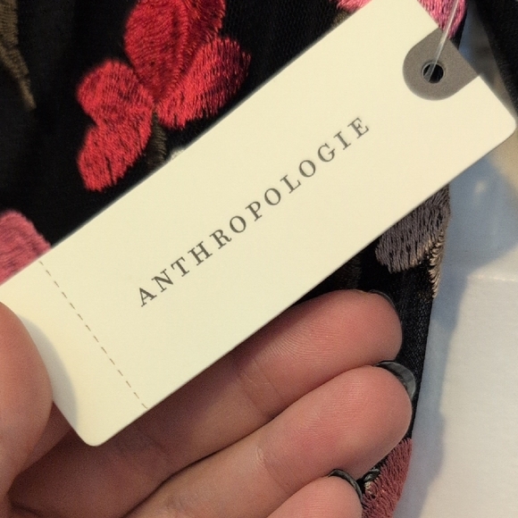 Chic Black Floral Embroidered Maxi Dress - Picture 2 of 9